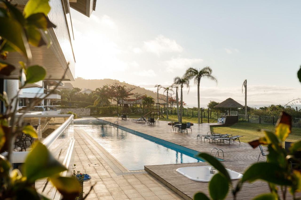 Apartamento Com 4 Suites Pe Na Areia Florianópolis Kültér fotó